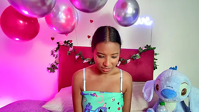 Ellie Cute7 online show from June 2026 12:32:02 AM
