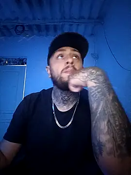 Snapshot of Neanea98 chatting on March 2026 09:27:01 PM Neanea98 online show from March 2026 09:27:01 PM