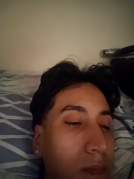 EsmeraldaNaim online show from April 2026 02:22:01 PM