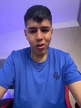 Snapshot of Angel_khouri_ chatting on April 2026 03:29:02 AM Angel khouri online show from April 2026 03:29:02 AM