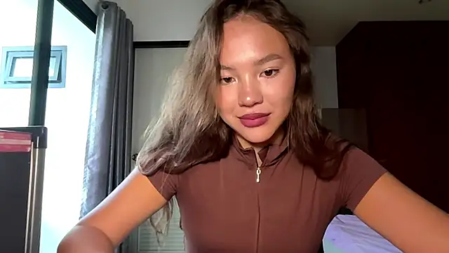kamila 18 french online show from April 2026 05:10:02 AM