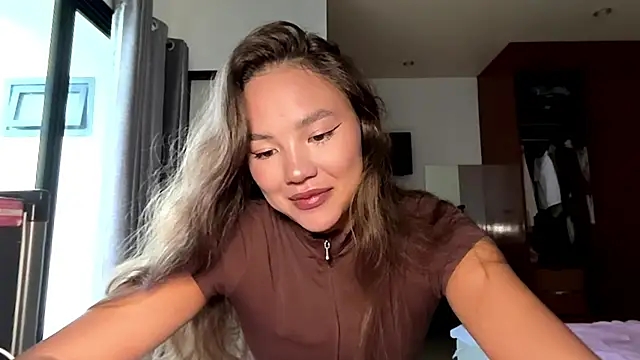 kamila 18 french online show from April 2026 05:09:02 AM