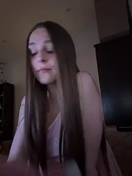 Snapshot of BellMeow_ chatting on May 2026 06:50:02 PM BellMeow online show from May 2026 06:50:02 PM