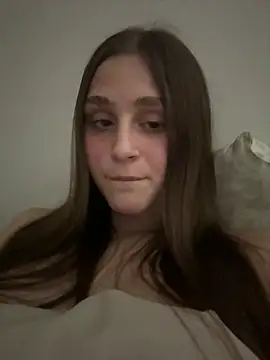 Snapshot of BellMeow_ chatting on March 2026 12:08:04 AM BellMeow online show from March 2026 12:08:04 AM