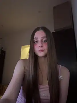 Snapshot of BellMeow_ chatting on June 2026 08:39:01 PM BellMeow online show from June 2026 08:39:01 PM