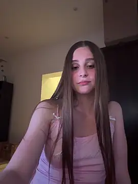 Snapshot of BellMeow_ chatting on May 2026 08:37:01 PM BellMeow online show from May 2026 08:37:01 PM
