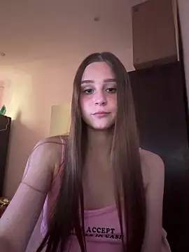 Snapshot of BellMeow_ chatting on June 2026 05:58:02 PM BellMeow online show from June 2026 05:58:02 PM