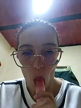 Greta silber26 online show from April 2026 08:15:02 PM