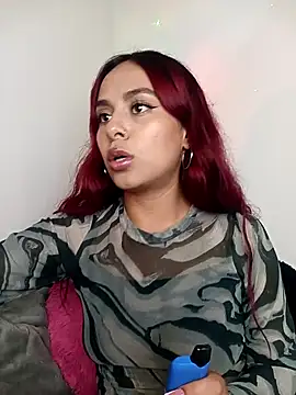 EmiilyFoxx090 online show from April 2026 03:46:01 AM