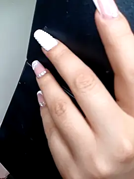 EmiilyFoxx090 online show from April 2026 02:40:02 AM