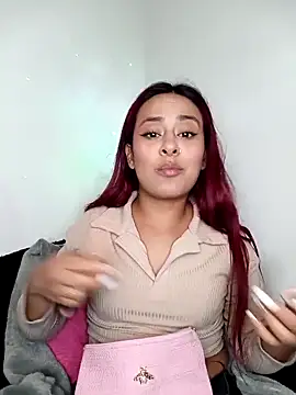 EmiilyFoxx090 online show from April 2026 03:56:01 AM