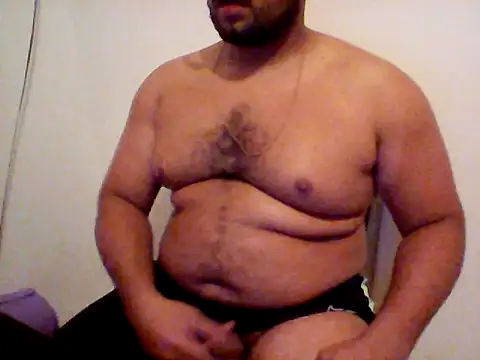 Derick 013 online show from May 2026 01:09:01 AM