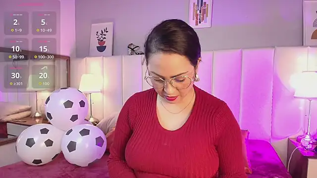 AlanaWesst online show from June 2026 06:24:02 PM