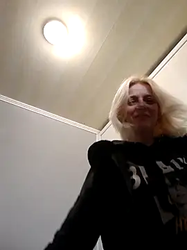 MiaLove183 online show from March 2026 12:06:02 PM