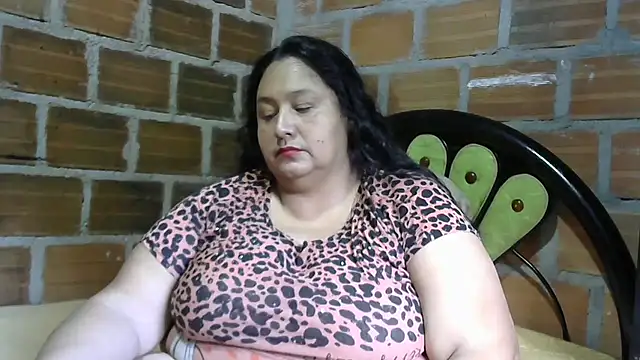 tistmature-69 online show from April 2026 01:04:01 PM