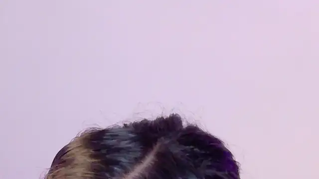 KylieVennet online show from April 2026 04:02:02 AM