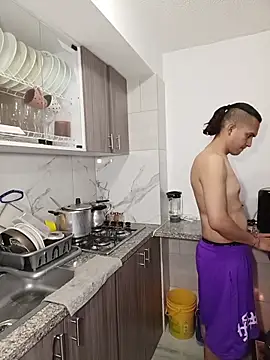 BombomAndAxel online show from April 2026 02:21:01 AM