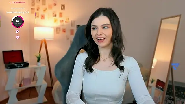 rebbekkakowalski online show from April 2026 03:20:01 AM