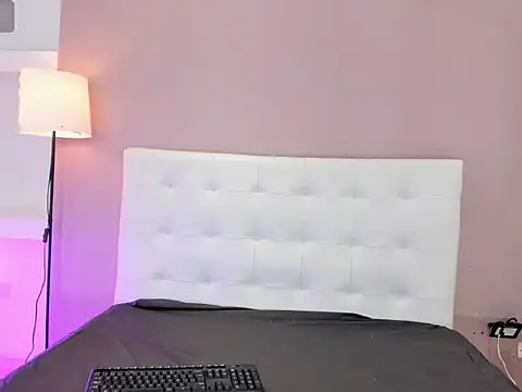 Zoesecret online show from April 2026 07:27:02 AM