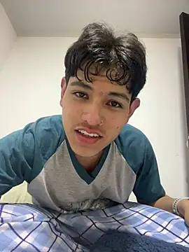 juanma759 online show from April 2026 04:30:01 AM