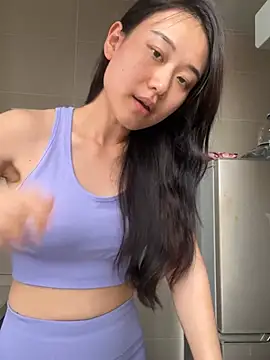 Snapshot of A-Kristen chatting on April 2026 03:44:02 AM A-Kristen online show from April 2026 03:44:02 AM