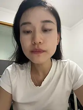 Snapshot of A-Kristen chatting on April 2026 04:14:02 PM A-Kristen online show from April 2026 04:14:02 PM