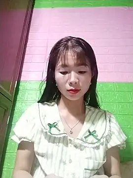 AmyLinee01 online show from May 2026 10:46:02 AM