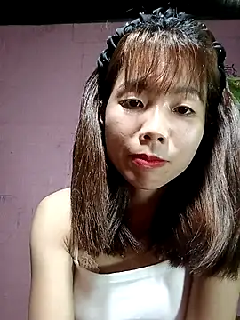 AmyLinee01 online show from March 2026 05:40:01 AM