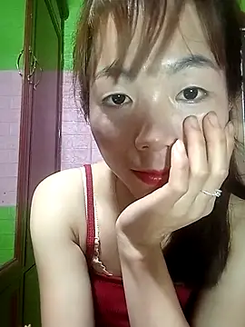 AmyLinee01 online show from April 2026 05:03:01 AM