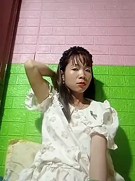 AmyLinee01 online show from May 2026 11:20:02 PM