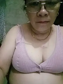 Snapshot of Funsexy1 chatting on May 2026 08:42:02 PM Funsexy1 online show from May 2026 08:42:02 PM