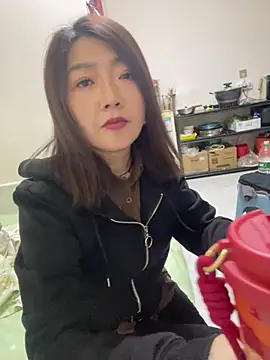 lululove66 online show from April 2026 07:47:01 PM