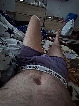 Snapshot of clauMM86 chatting on March 2026 05:00:01 AM clauMM86 online show from March 2026 05:00:01 AM