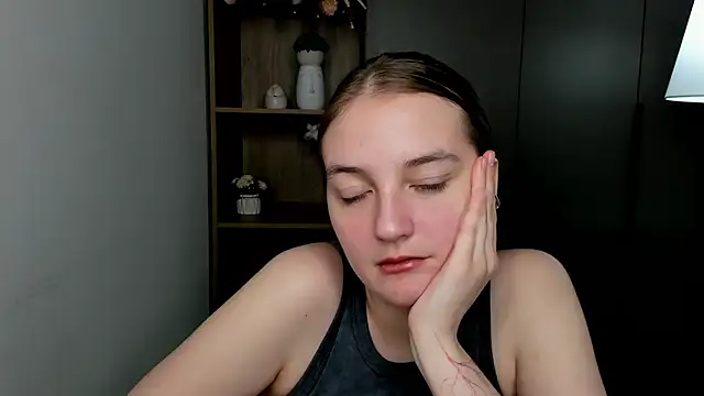 AmiBeguhl online show from March 2026 02:22:01 AM