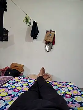 Snapshot of roselover2222 chatting on April 2026 10:33:02 AM roselover2222 online show from April 2026 10:33:02 AM