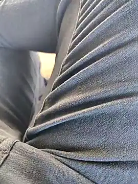 Snapshot of roselover2222 chatting on April 2026 11:24:01 AM roselover2222 online show from April 2026 11:24:01 AM