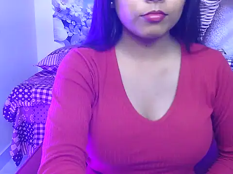 hoty-pinka online show from April 2026 05:22:02 AM