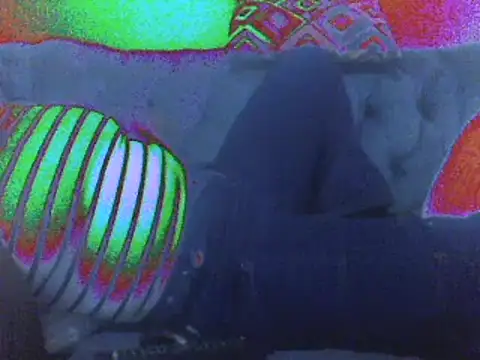 Snapshot of Likhona02 chatting on April 2026 06:22:01 PM Likhona02 online show from April 2026 06:22:01 PM