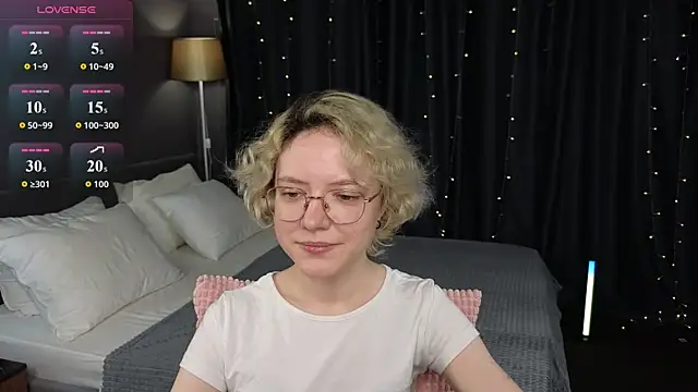 Snapshot of HottoKori chatting on July 2026 05:40:02 AM HottoKori online show from July 2026 05:40:02 AM