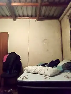 VrXis online show from April 2026 12:01:02 AM