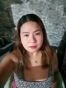Amazingurlx online show from April 2026 08:37:02 PM