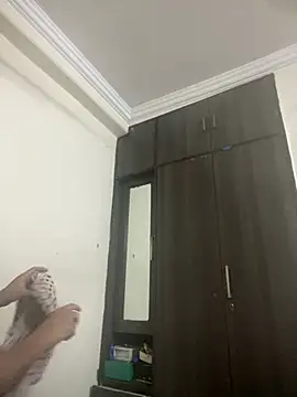 flywithkavish online show from March 2026 02:02:02 AM