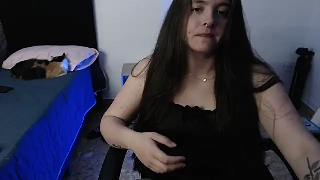 Queen Val369 online show from March 2026 01:51:01 AM
