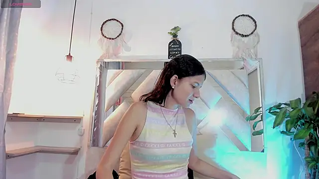 Snapshot of sofy_bonnet1 chatting on April 2026 11:49:01 AM sofy bonnet1 online show from April 2026 11:49:01 AM