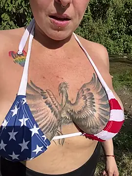 MiaHotboobs online show from March 2026 08:35:01 PM