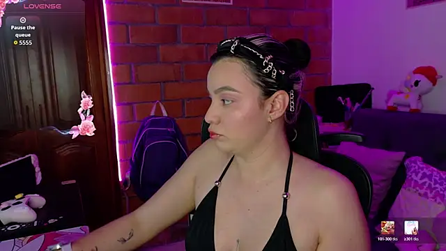 Haru1  online show from April 2026 08:35:01 PM