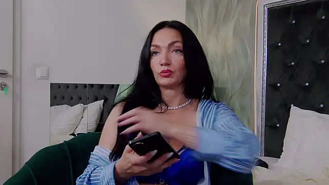 GraceMontclaire online show from May 2026 04:04:02 PM