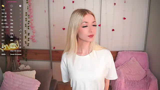 ScarlettRansdell online show from April 2026 04:09:02 PM