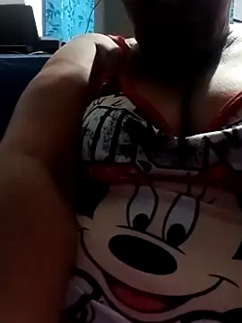 Snapshot of sexymomsn chatting on March 2026 05:17:01 AM sexymomsn online show from March 2026 05:17:01 AM