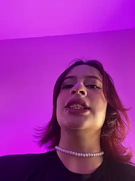 steffmontespink18 online show from May 2026 01:28:01 PM